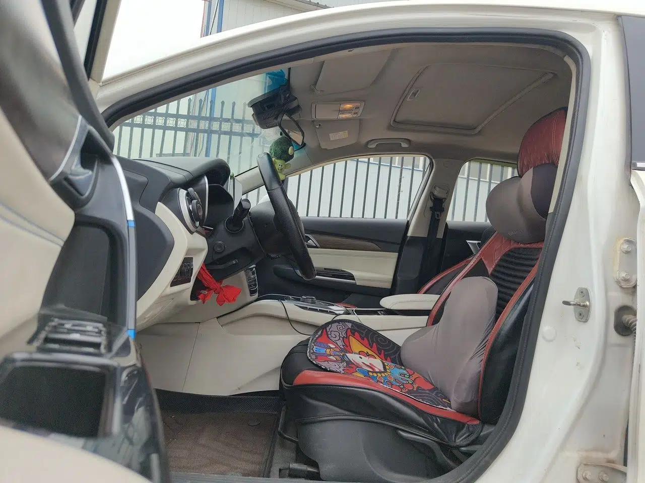 BAIC Beijing EU5 2018 R500 Smart Wind Edition — миниатюра 16