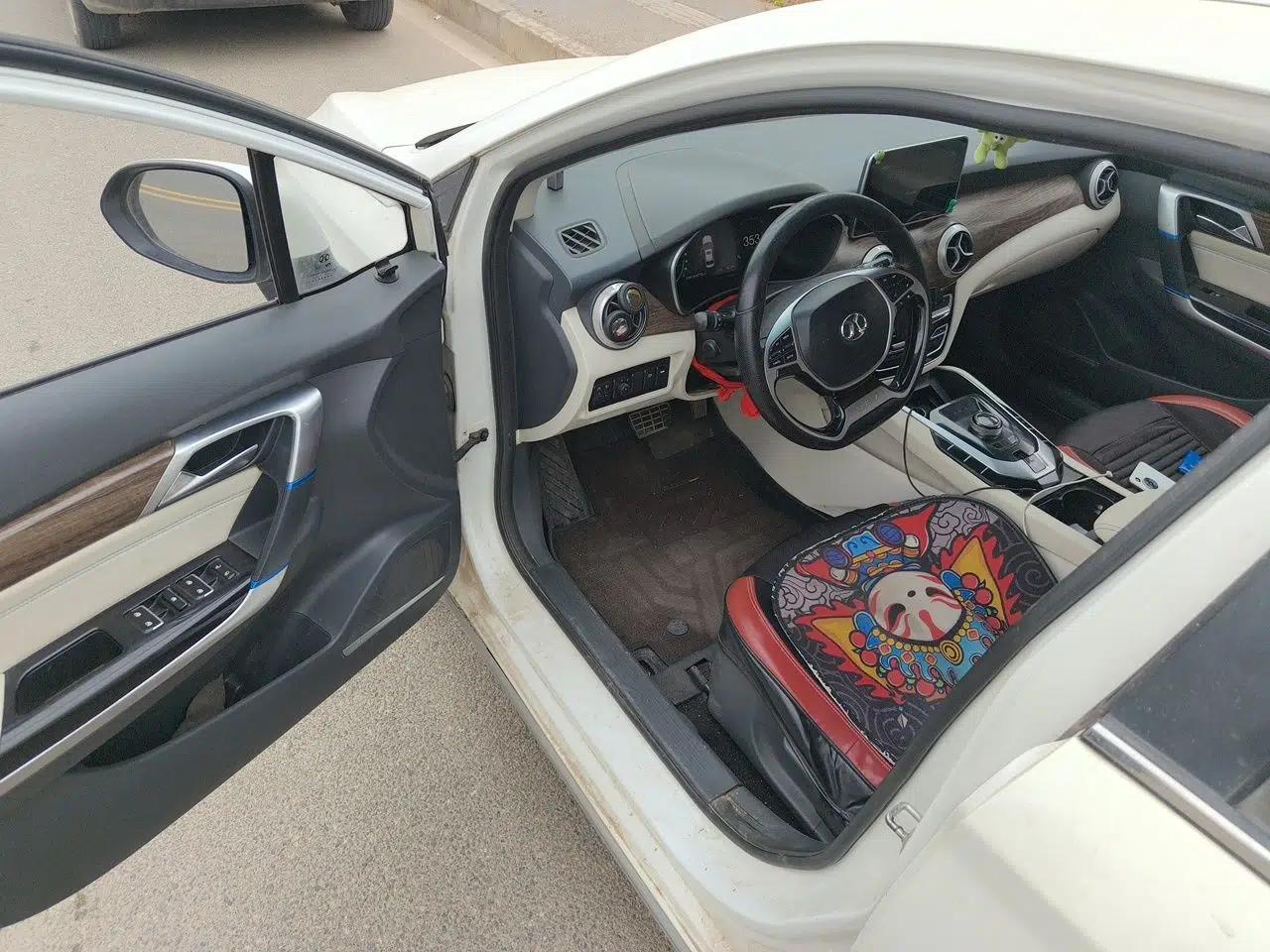 BAIC Beijing EU5 2018 R500 Smart Wind Edition — миниатюра 17