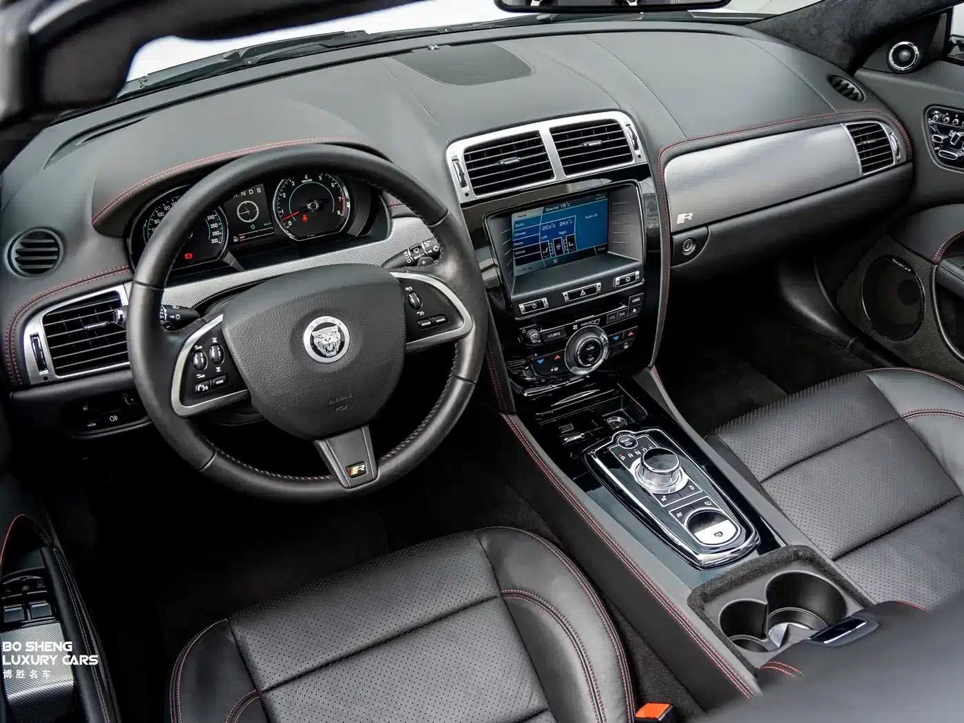 2012 Jaguar XK R 5.0L Supercharged Convertible — миниатюра 7