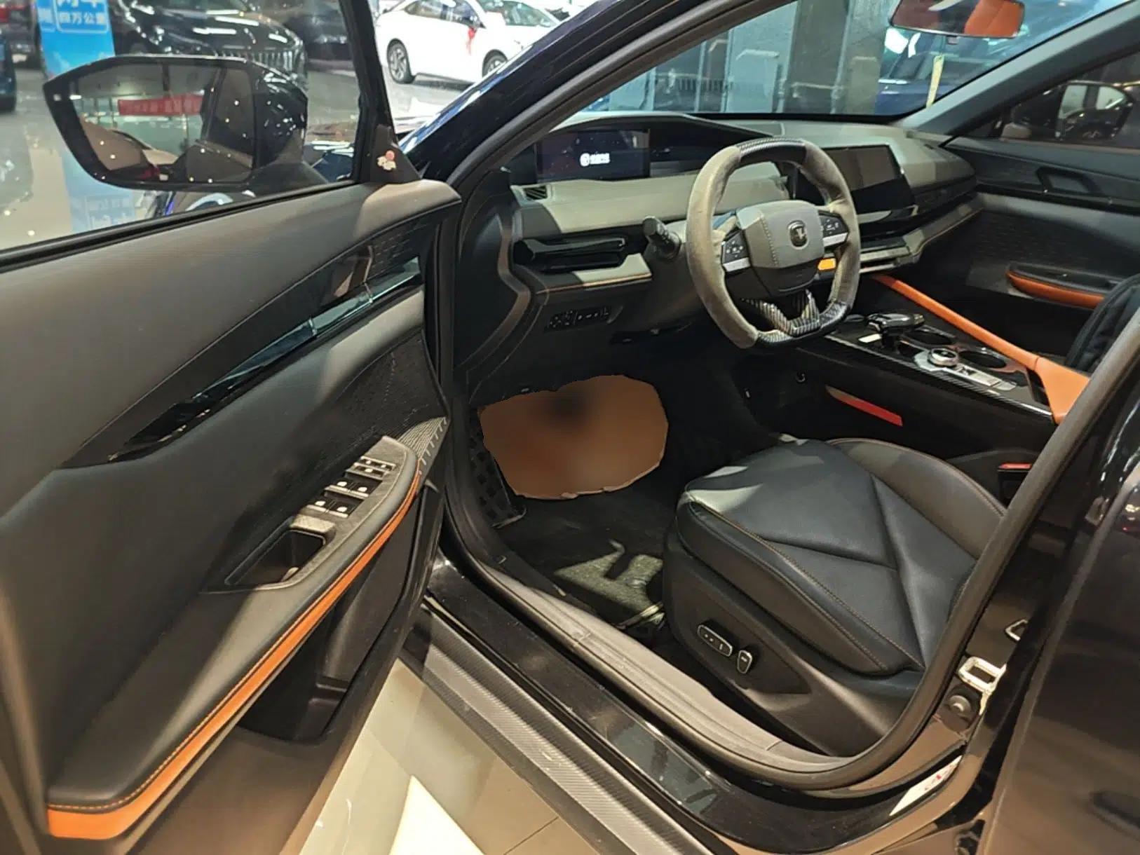 CHANGAN UNI-V iDD 2023 ZhiDian iDD 1.5T 113km ZhiKu Model — миниатюра 19