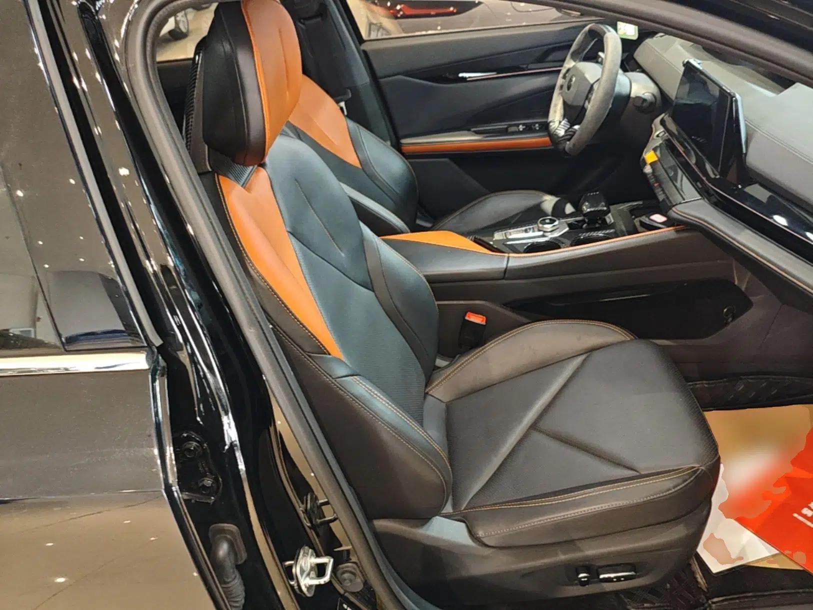 CHANGAN UNI-V iDD 2023 ZhiDian iDD 1.5T 113km ZhiKu Model — миниатюра 23