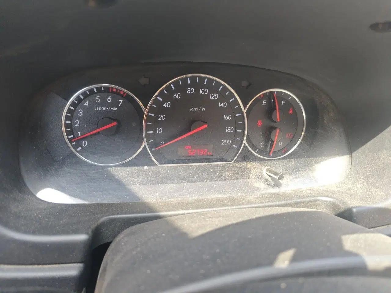 CHANGAN Alsvin V3 2012 1.3L Manual Comfort Version China IV Standard — миниатюра 13
