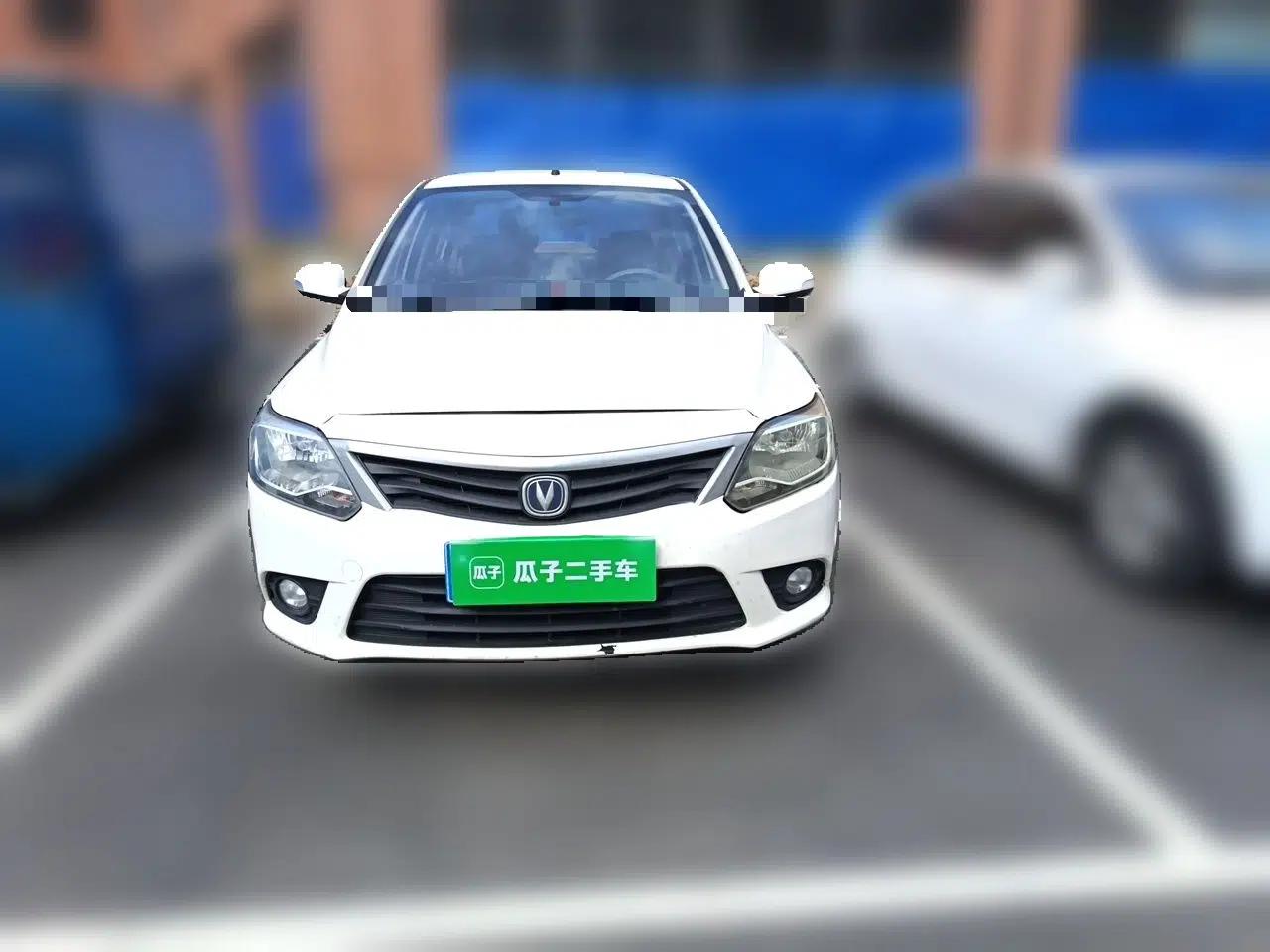 CHANGAN Alsvin V3 2015 1.4L Manual Warm-Hearted Model China V Standard — миниатюра 2