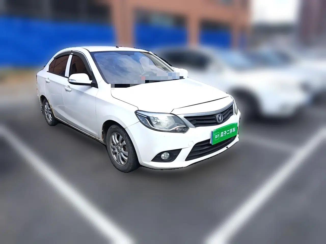 CHANGAN Alsvin V3 2015 1.4L Manual Warm-Hearted Model China V Standard — миниатюра 3