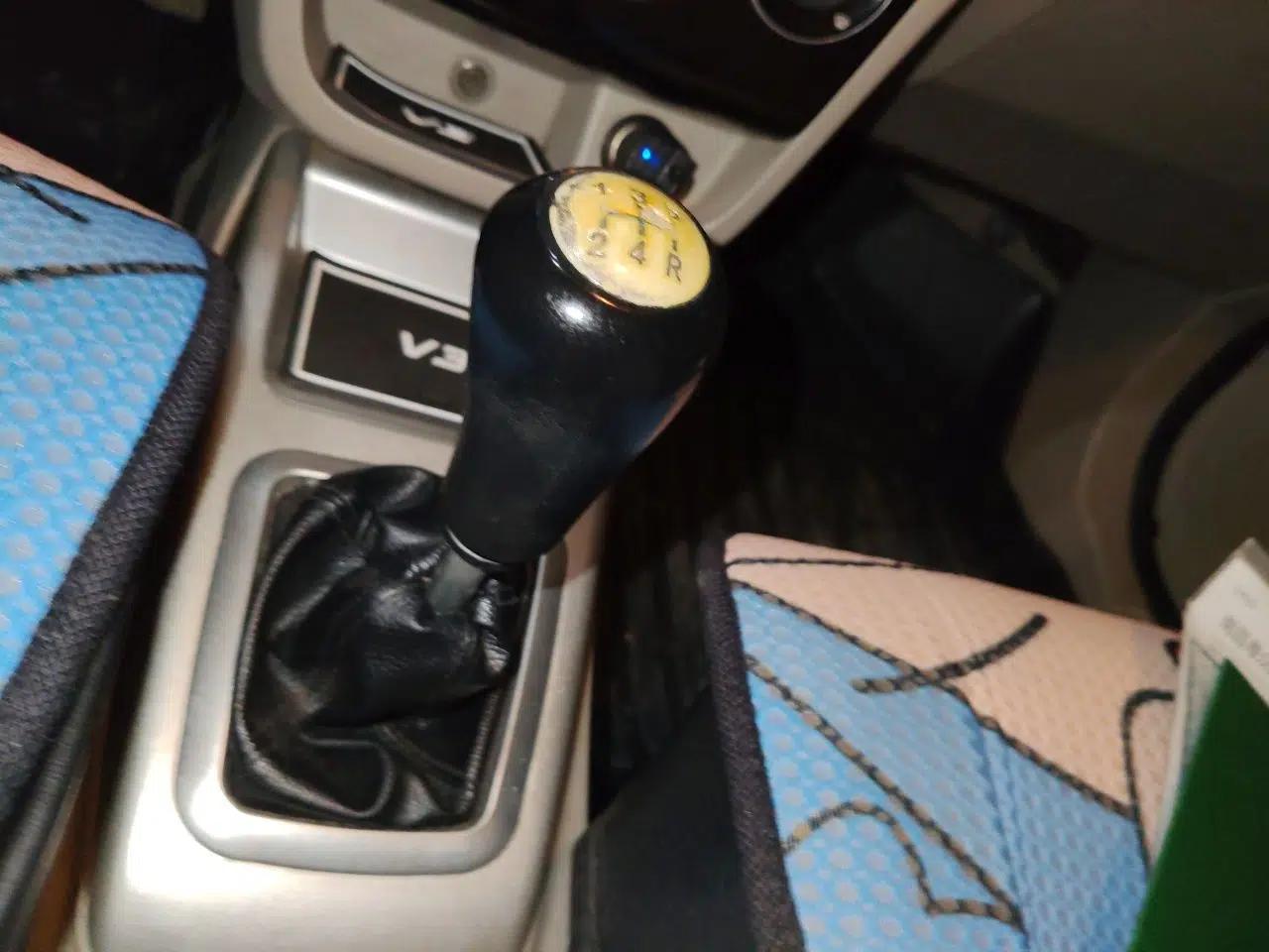CHANGAN Alsvin V3 2015 1.4L Manual Meiman Model China IV Standard — миниатюра 15
