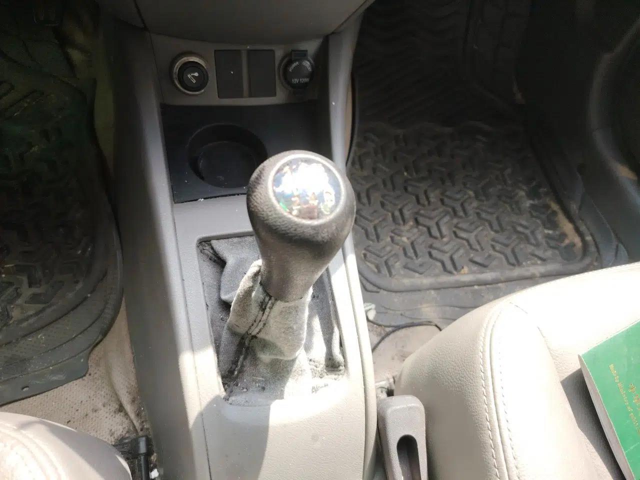 CHANGAN Alsvin 2012 Sedan 1.5L Manual Luxury Model — миниатюра 15