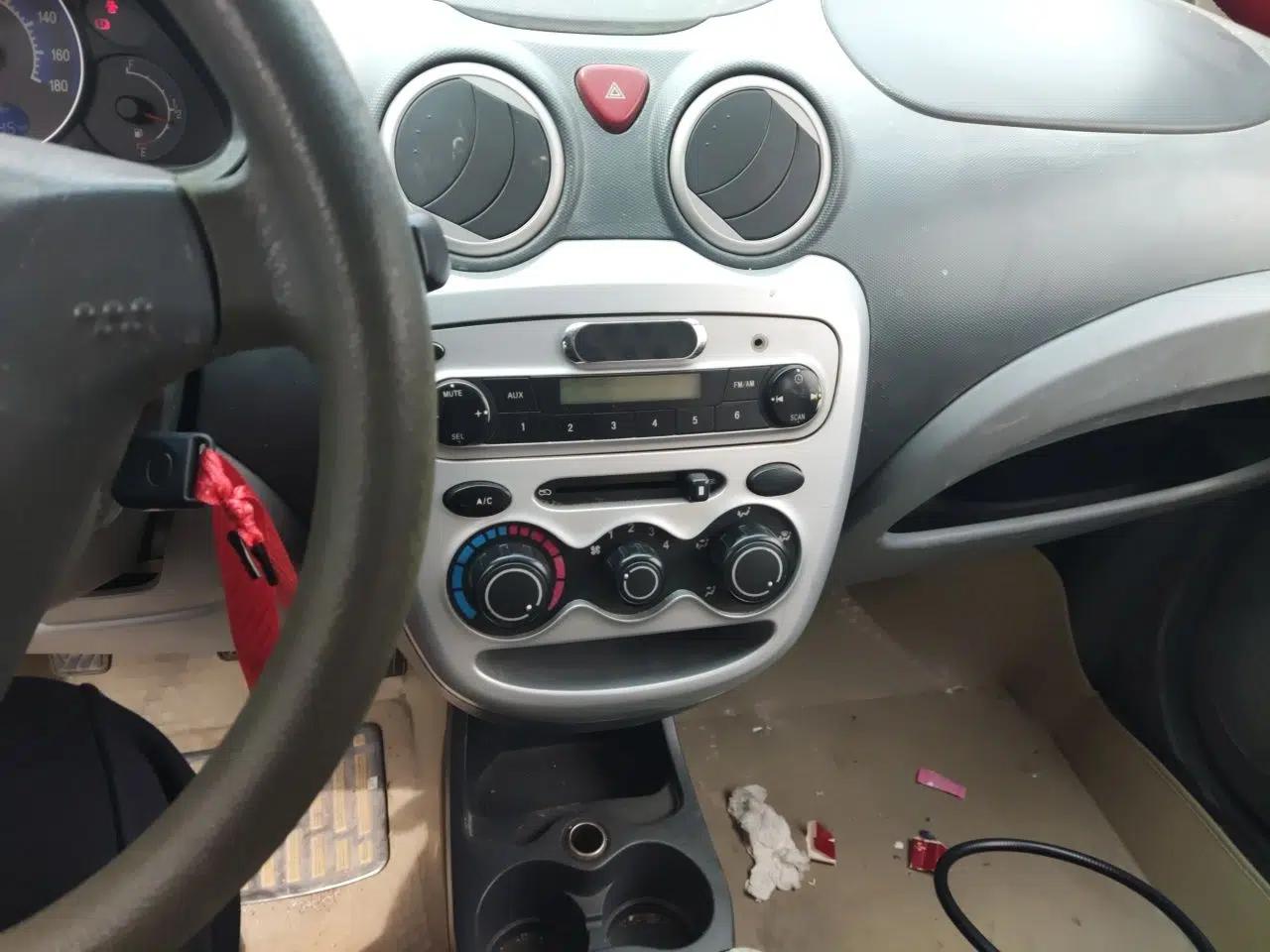 CHANGAN Benni mini 2010 1.0L Manual Comfort Version — миниатюра 14