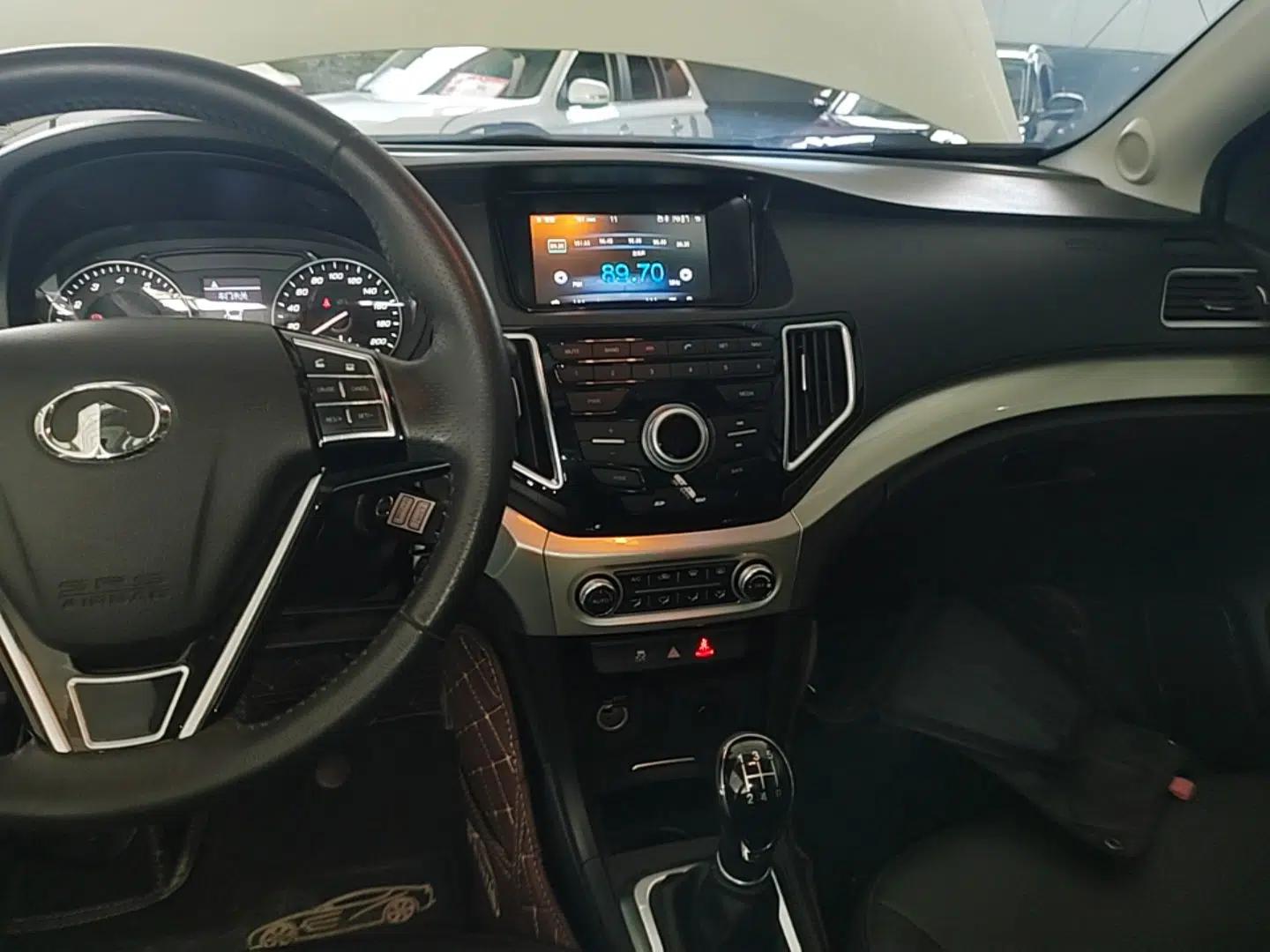 Great Wall C30 2016 1.5L Manual Luxury Model — миниатюра 16