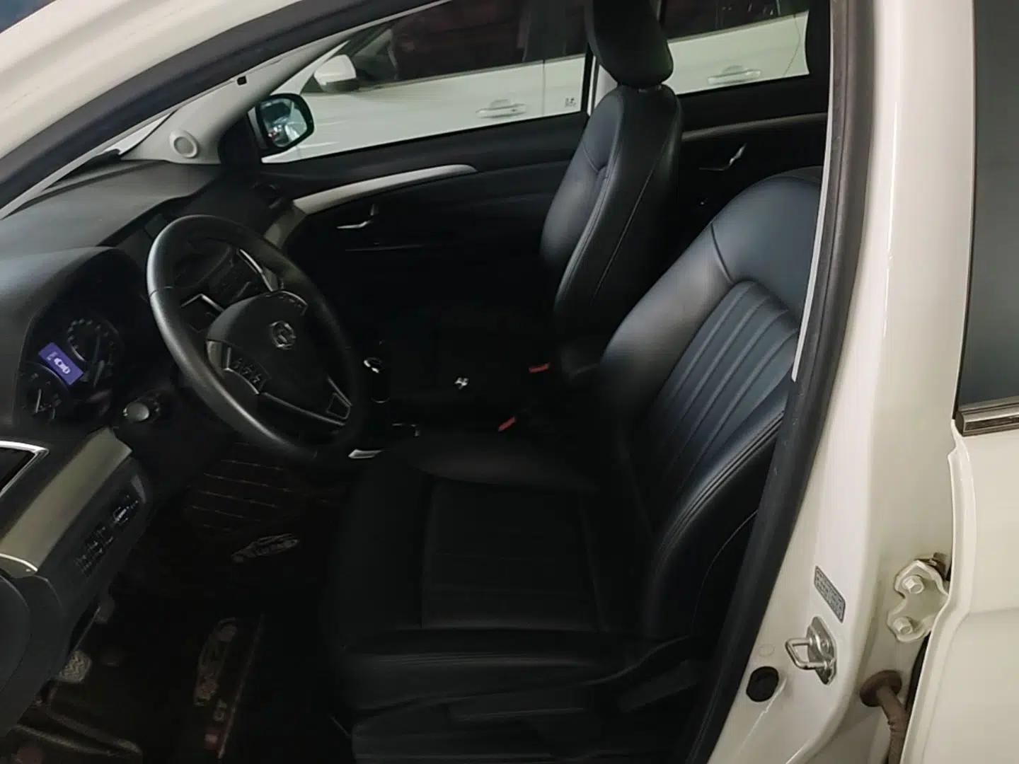Great Wall C30 2016 1.5L Manual Luxury Model — миниатюра 18