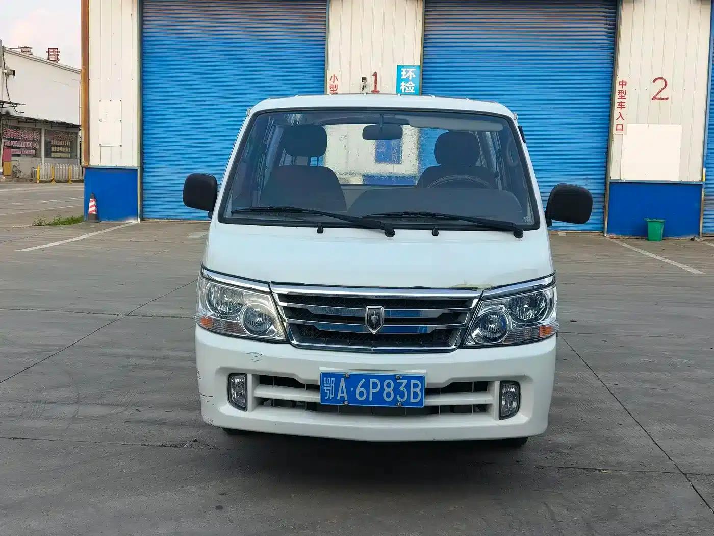 Jinbei Express 2018 Model 2.0L Comfort V19 — миниатюра 1