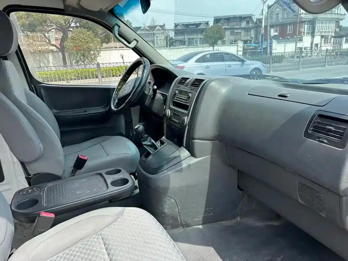 Jinbei Express 2018 Model 2.0L Comfort V19 — миниатюра 8