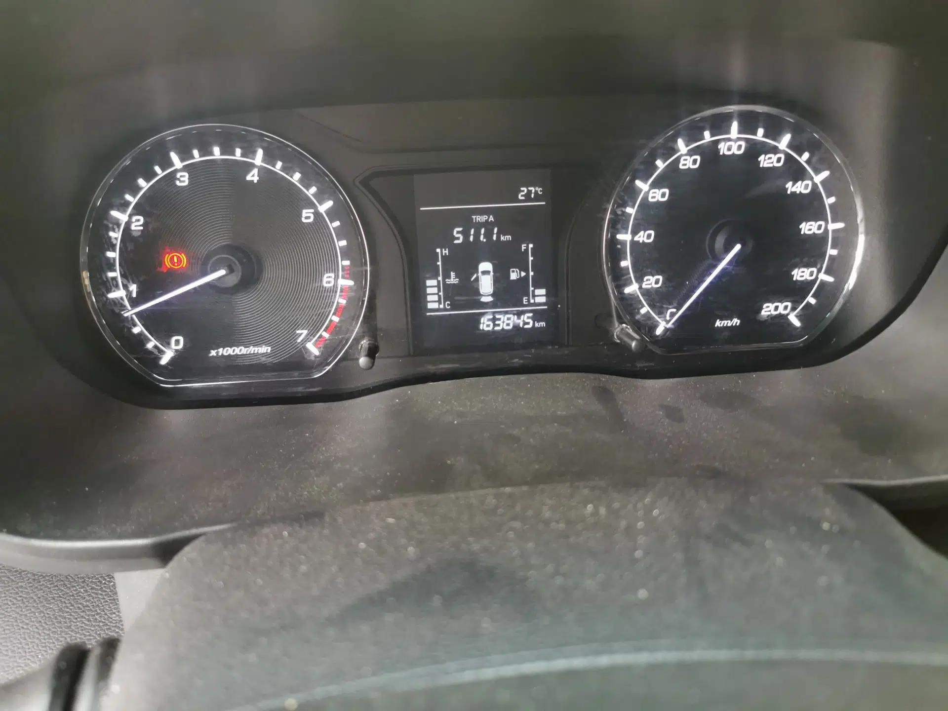 CHANGAN OSHAN X70A 2018 1.5L Manual Standard Edition — миниатюра 11
