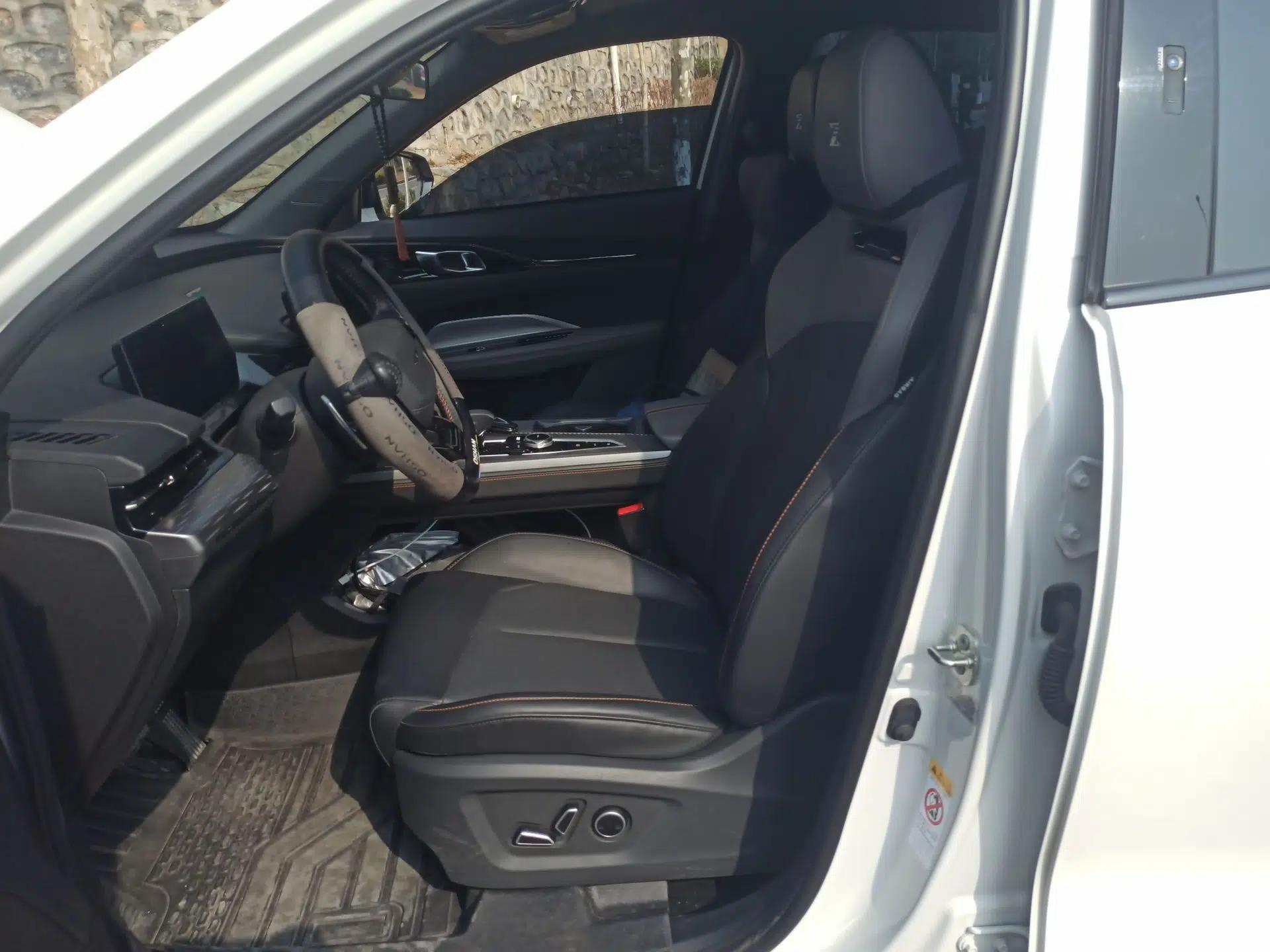 CHANGAN OSHAN Z6 New Energy 2023 ZhiDian iDD 150KM Flagship PLUS — миниатюра 14