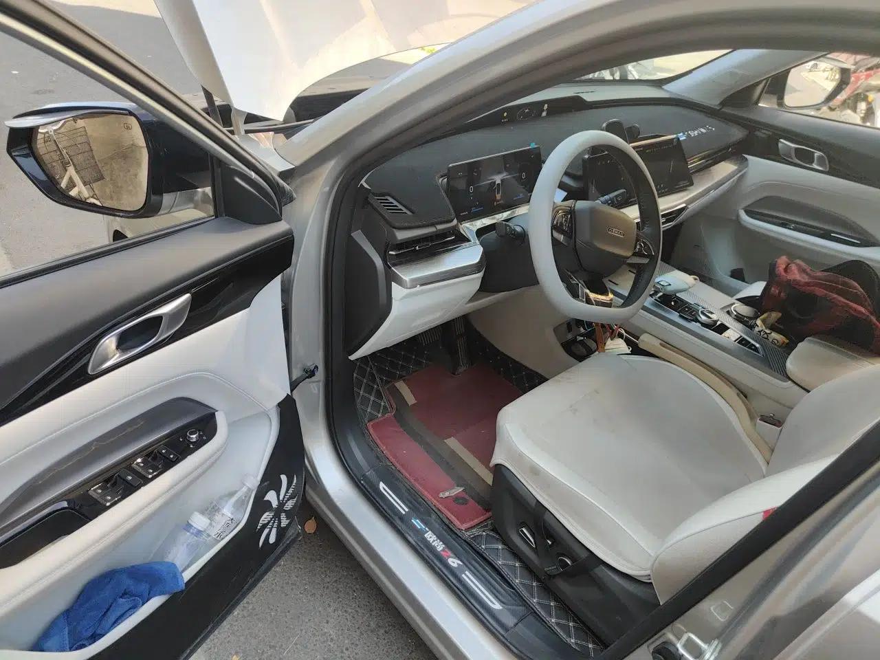 CHANGAN OSHAN Z6 New Energy 2022 Facelift Blue Whale iDD 150KM Flagship PLUS Smart Parking Edition — миниатюра 17