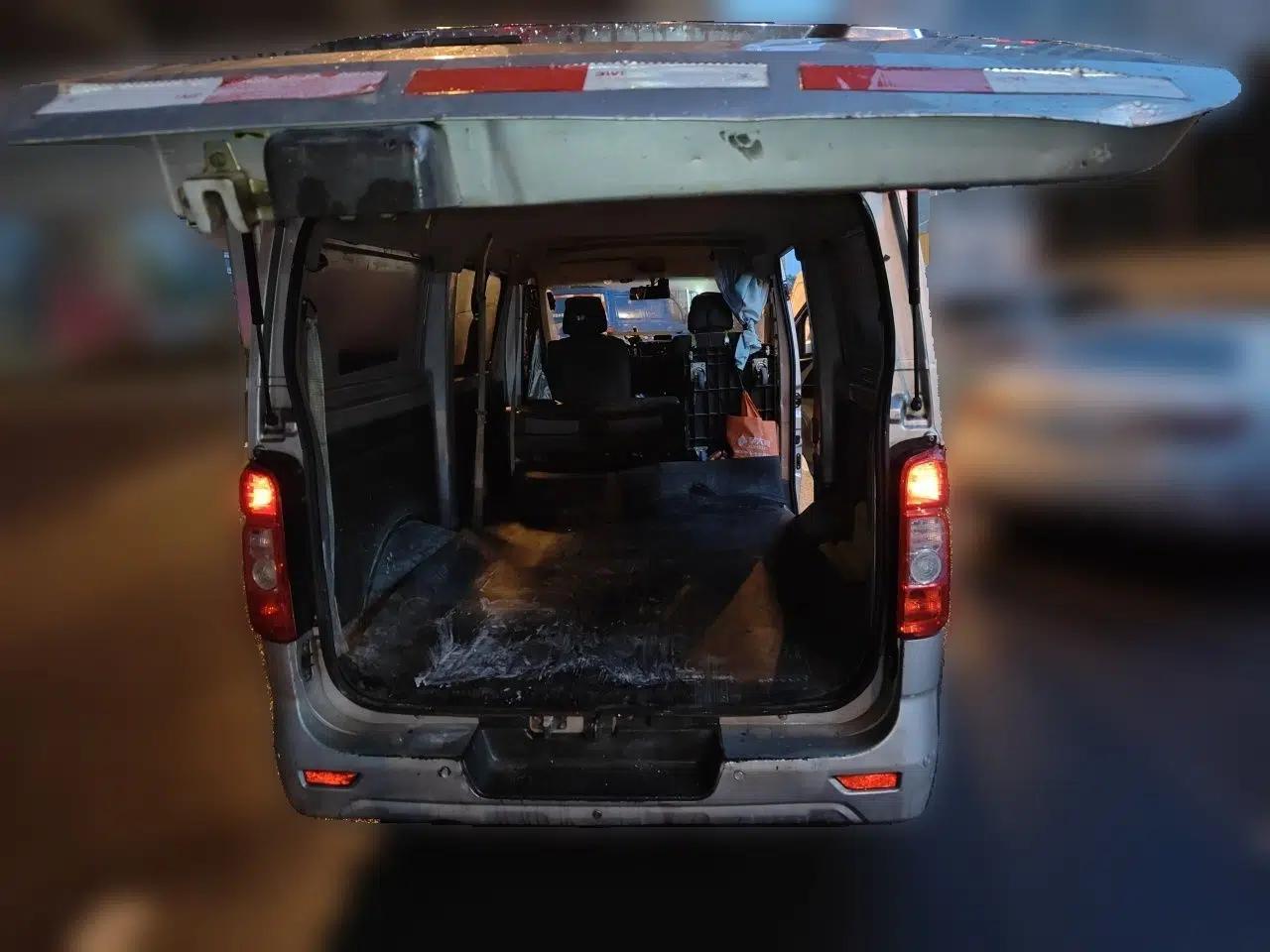 CHANGAN KAICHENG Ruixing M80 2018 1.5L Base Van Flat Roof Back-Hinged Doors 4G15S — миниатюра 20