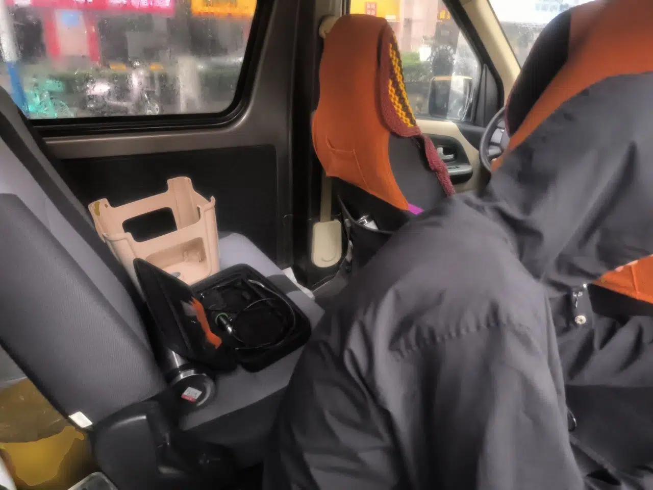 CHANGAN KAICHENG Ruixing M80 2020 1.6L Comfort Edition China VI Standard Flat-Top Dual-Side Opening 4-Seater CNG DAM16KRC — миниатюра 18