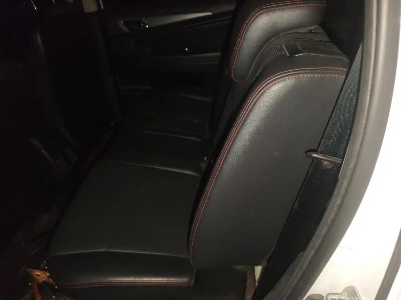 CHANGAN KAICHENG Oushang A600 2016 1.5L Manual Elite 7-Seater — миниатюра 18