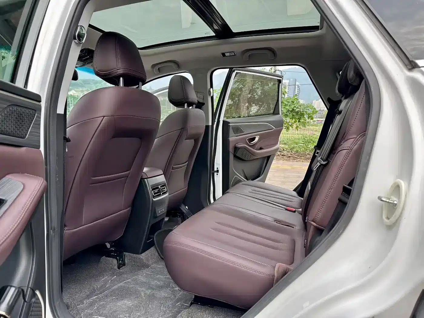 Jetour X90 PLUS 2024 1.6TD DCT Family Fun Edition 7-Seater — миниатюра 7