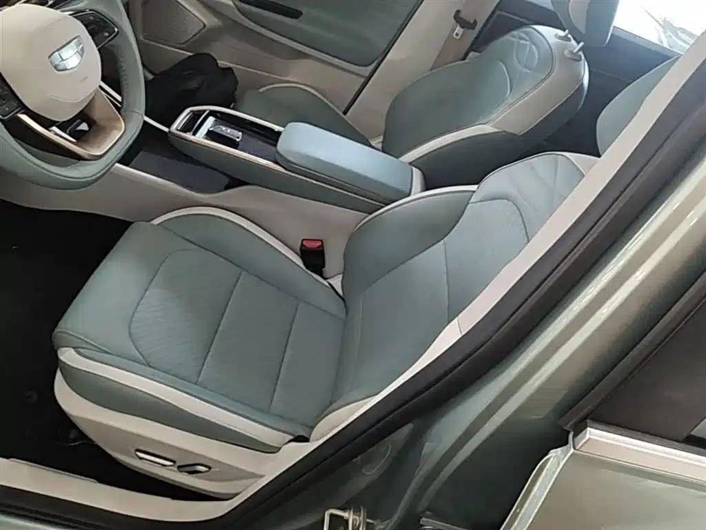 Geely Geometry G6 2024 500KM Premium Edition — миниатюра 15
