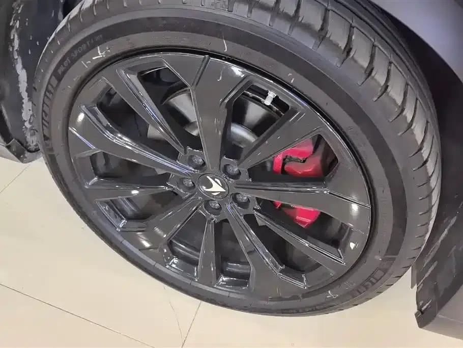 Jihu Alphard S 2023 First Edition — миниатюра 6