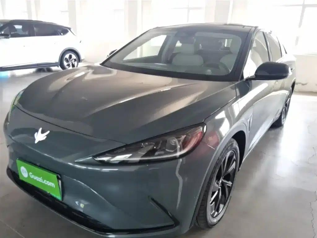 Jihu Alphard S 2023 735E+ Forest Edition 160kW — миниатюра 2