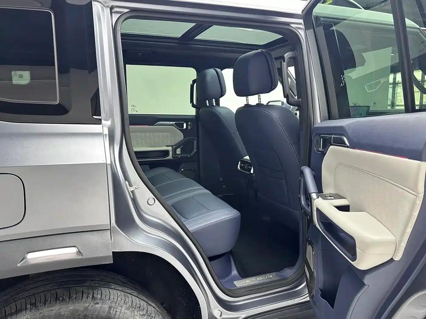 Jetour Traveler C-DM 2024 Model C-DM 208KM Off-Road Edition — миниатюра 12