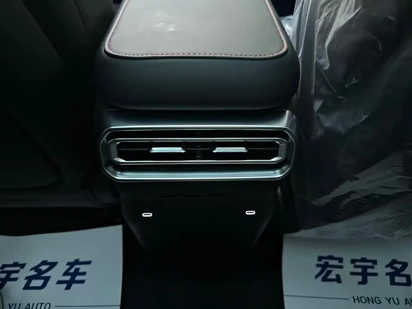 Jetour Traveler C-DM 2026 Model, 212km Range, Huawei Qiankun Intelligent Driving, 5 Seats — миниатюра 19