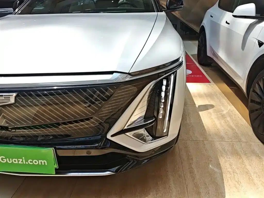 iQ Ruige 2024 Rear-Wheel Drive Standard Range Luxury Edition — миниатюра 24