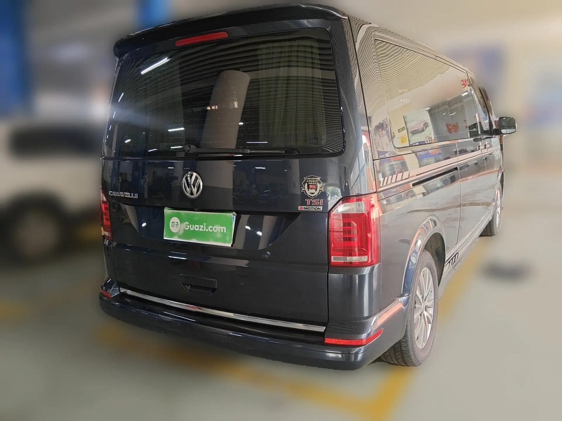 Volkswagen Caravelle 2017 2.0 TSI 4x4 Luxury Edition 7-Seater — миниатюра 6