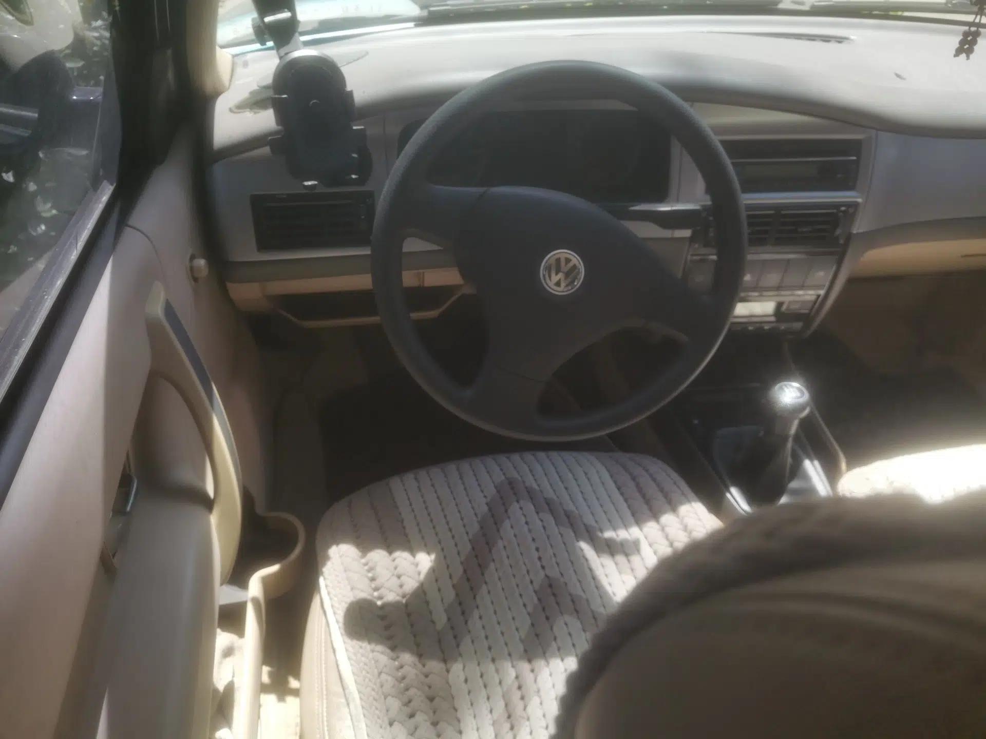 Volkswagen Santana Vista 2008 1.8L Manual Comfort Edition — миниатюра 11