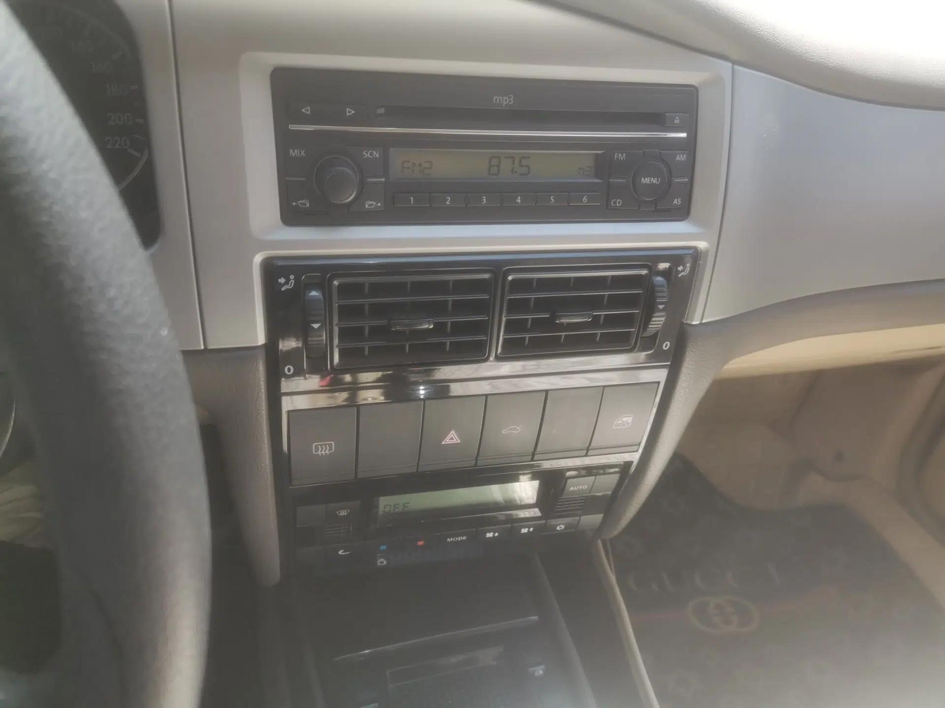 Volkswagen Santana Vista 2008 1.8L Manual Comfort Edition — миниатюра 14