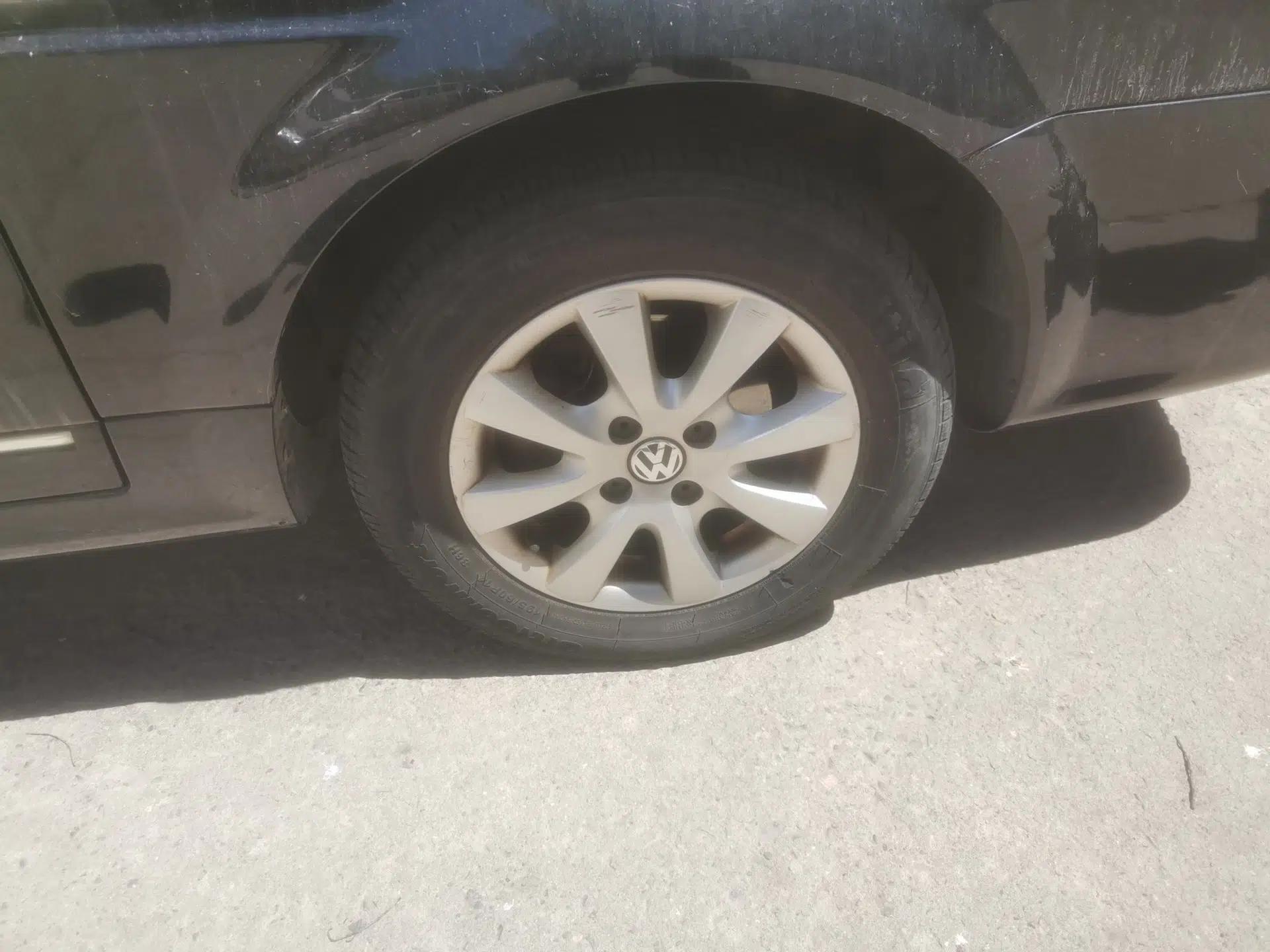 Volkswagen Santana Vista 2008 1.8L Manual Comfort Edition — миниатюра 8