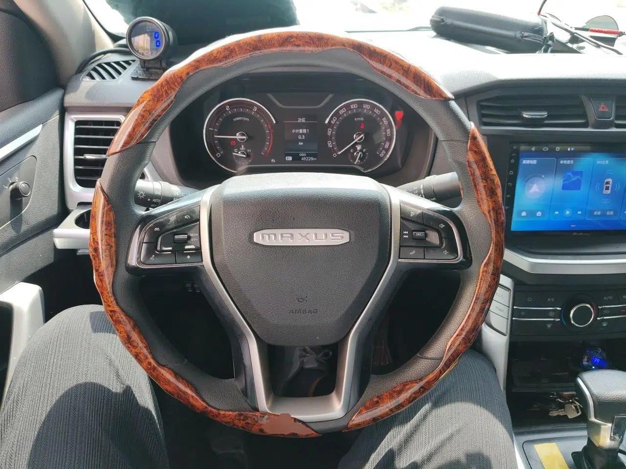 SAIC MAXUS T70  — миниатюра 11