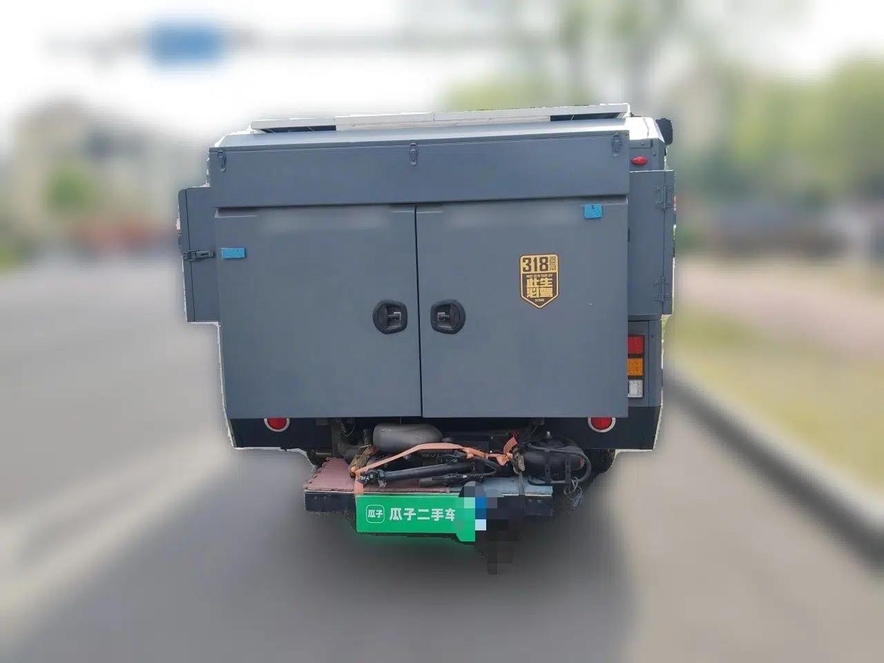 SAIC MAXUS T70  — миниатюра 5