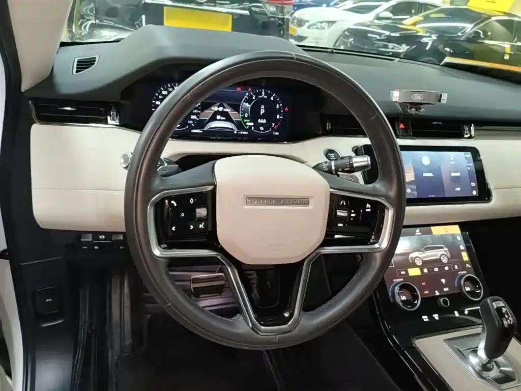 Range Rover Evoque PHEV 2021 Model P300e Luxury Edition — миниатюра 11