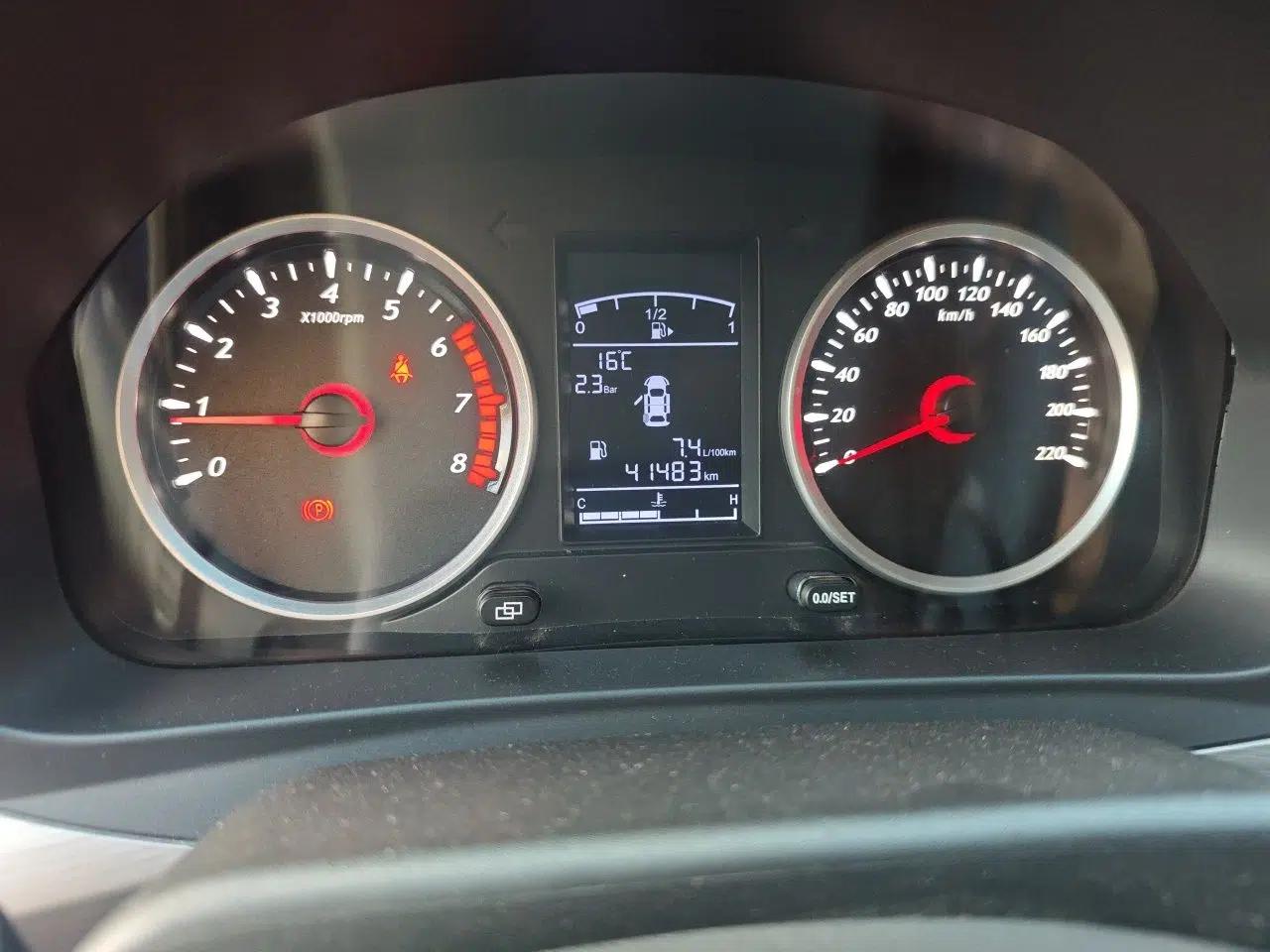 FORTHING T5 2022 Grand Edition 1.6L Manual Dream-Chasing Five-Seat Model — миниатюра 12