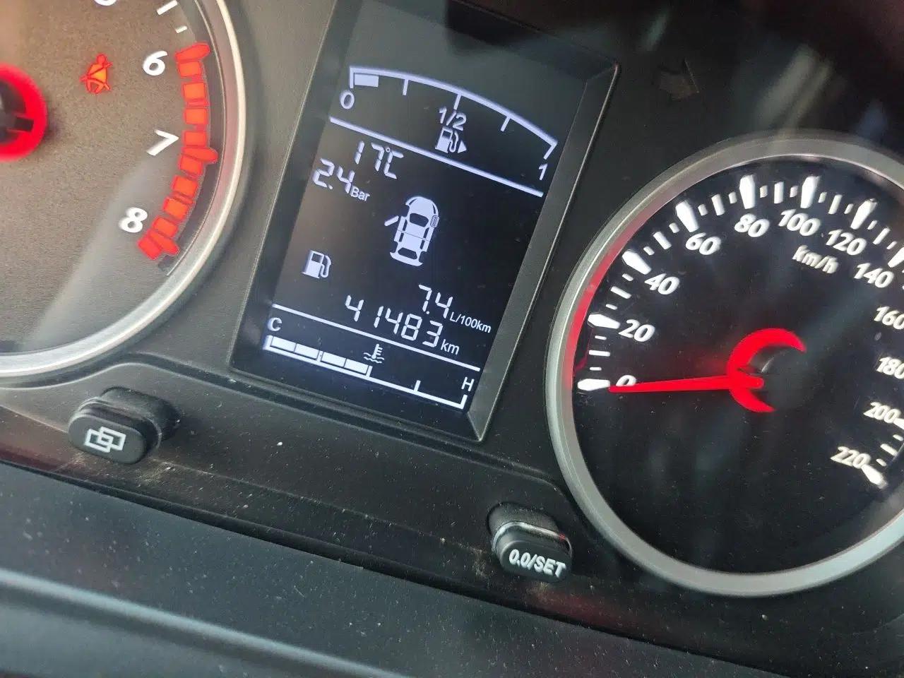 FORTHING T5 2022 Grand Edition 1.6L Manual Dream-Chasing Five-Seat Model — миниатюра 13