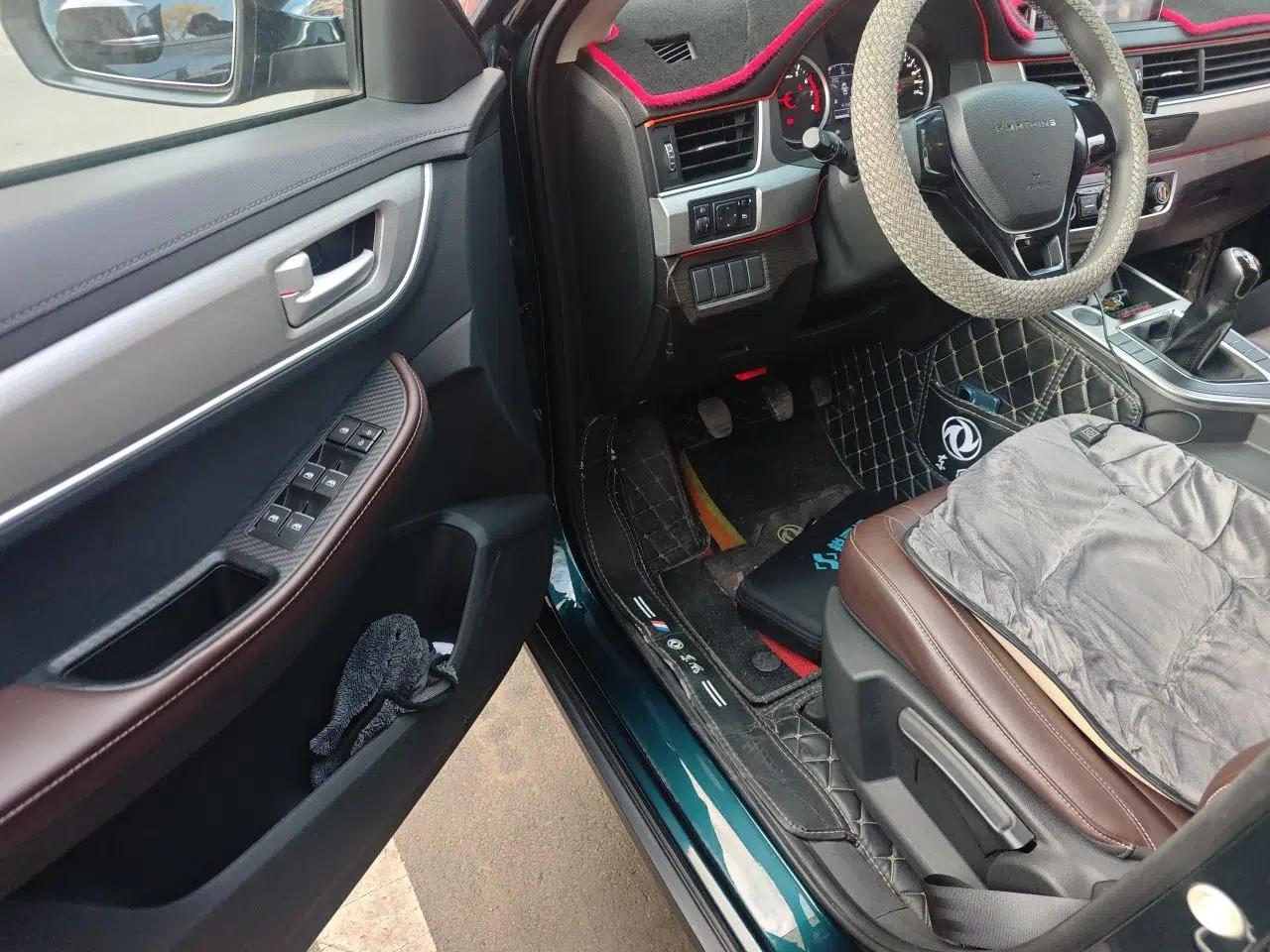 FORTHING T5 2022 Grand Edition 1.6L Manual Dream-Chasing Five-Seat Model — миниатюра 17