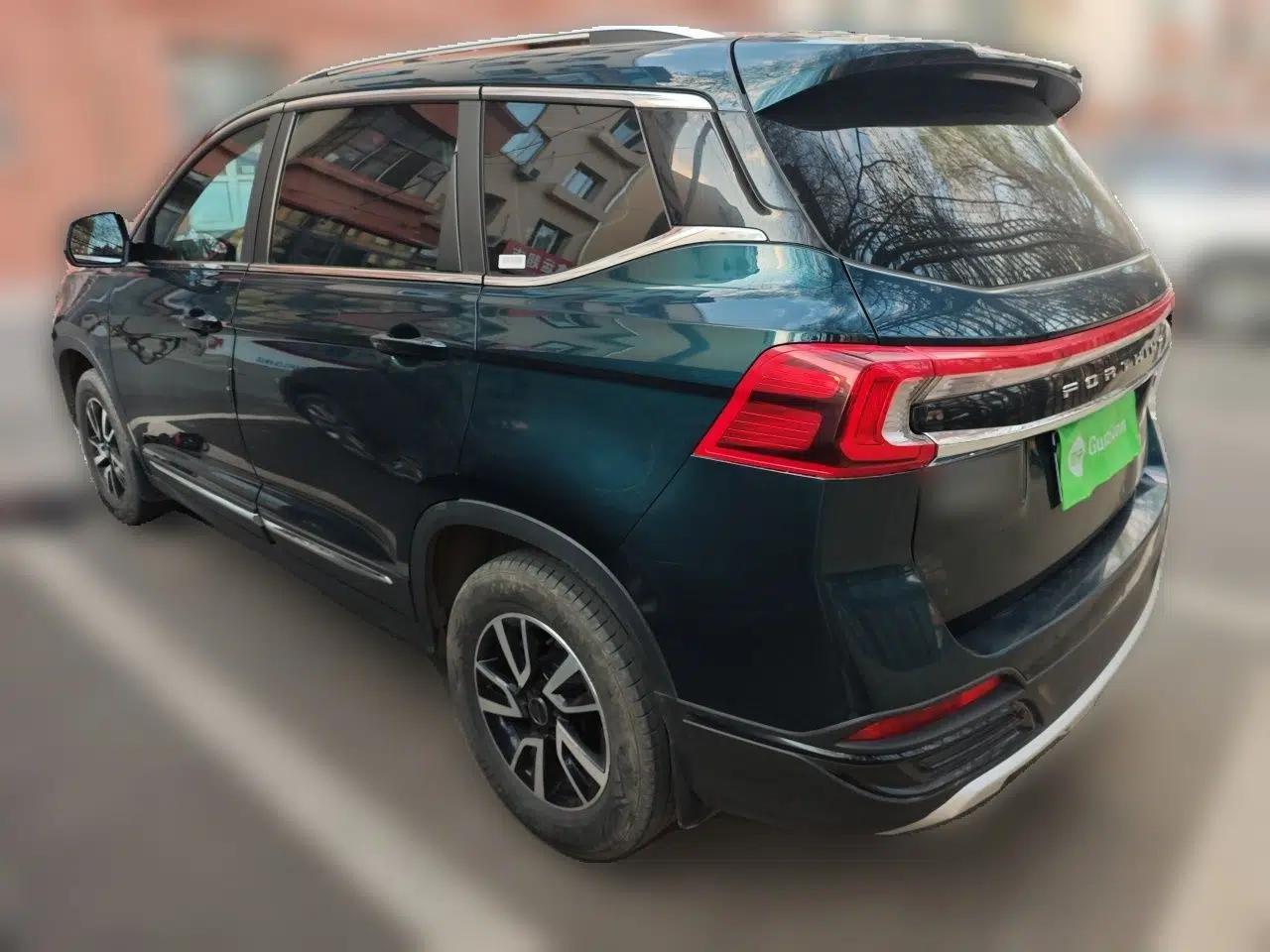 FORTHING T5 2022 Grand Edition 1.6L Manual Dream-Chasing Five-Seat Model — миниатюра 4