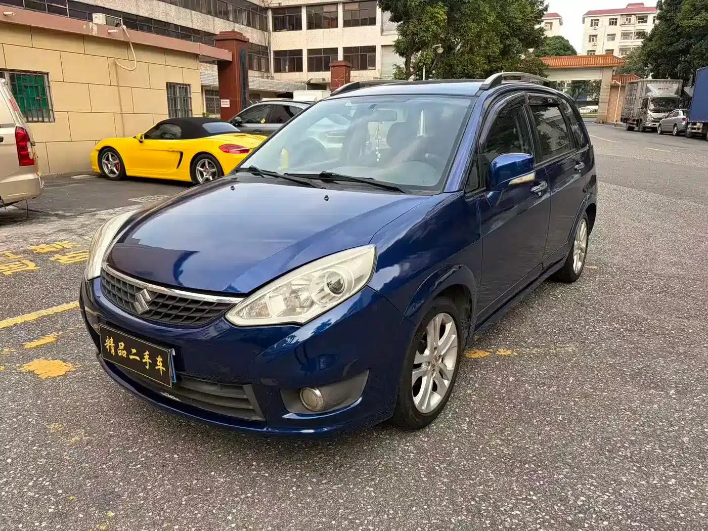Liana A6 2015 Hatchback 1.4L Manual Comfort Edition — миниатюра 1
