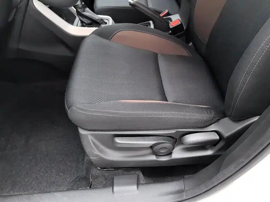 Xiaotu 2017 1.6L CVT 2WD Urban Fashion Model — миниатюра 20