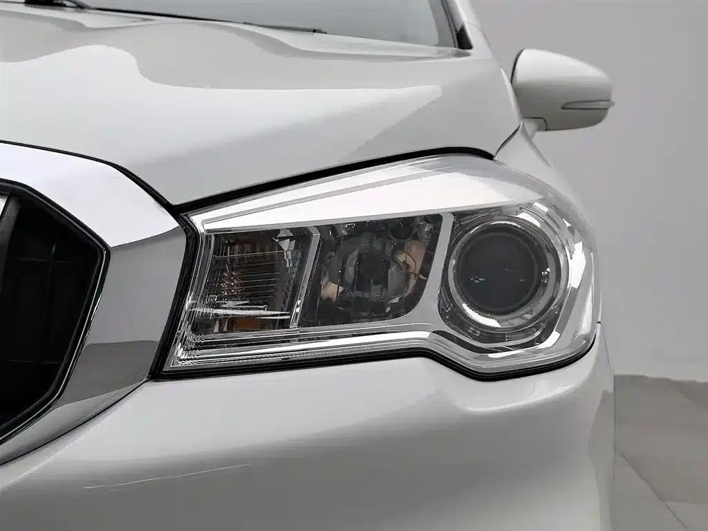 Xiaotu 2017 1.6L CVT 2WD Urban Fashion Model — миниатюра 7