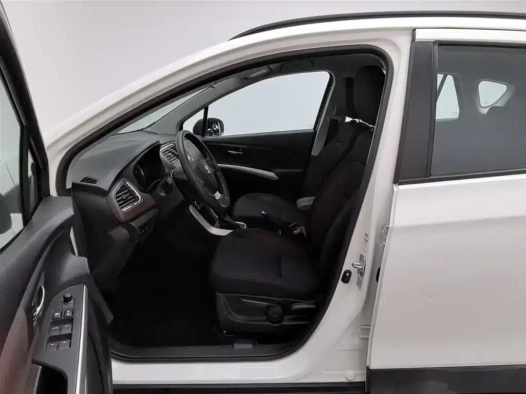 Xiaotu 2017 1.6L CVT 2WD Urban Fashion Model — миниатюра 10