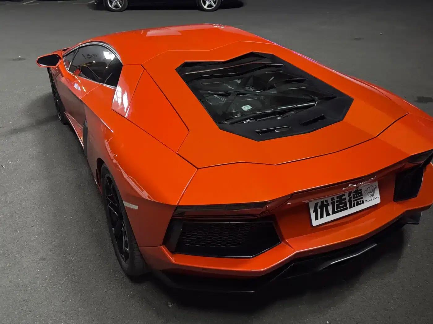 2011 Aventador LP 700-4 — миниатюра 3