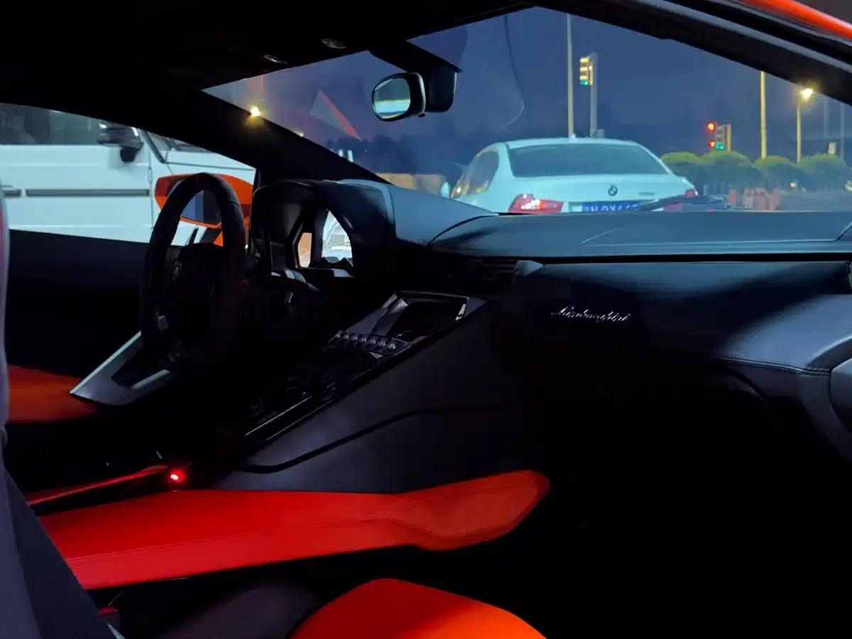 2011 Aventador LP 700-4 — миниатюра 4