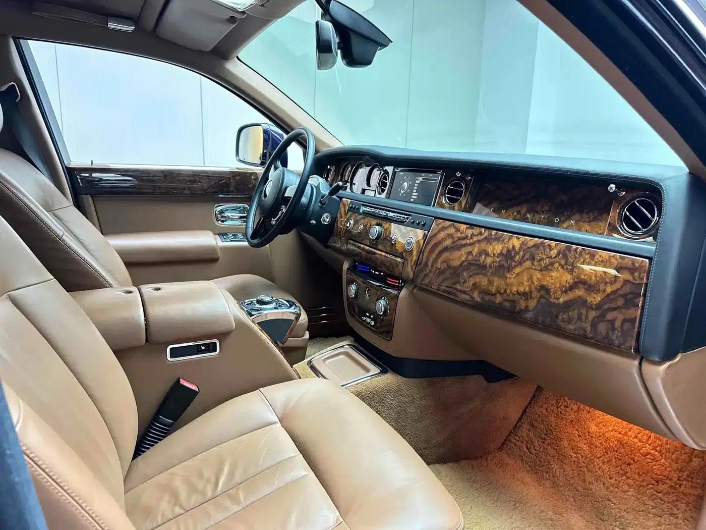 2013 Phantom 6.7L Standard Edition — миниатюра 11