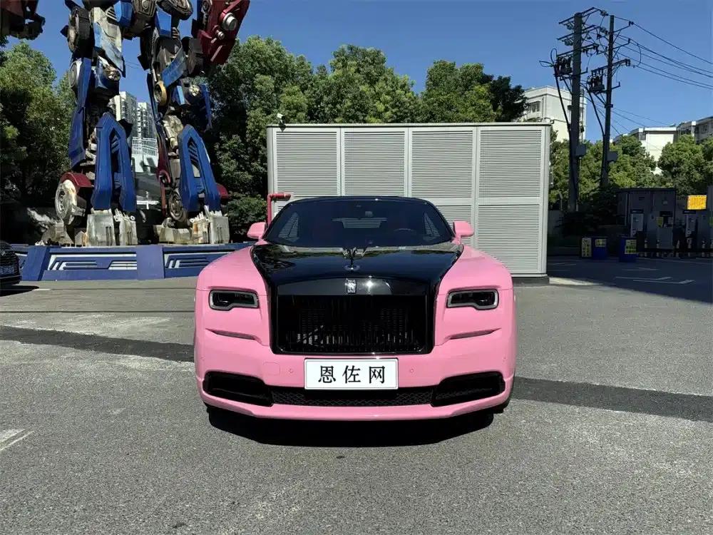 2018 Dawn 6.6T Black Badge — миниатюра 2