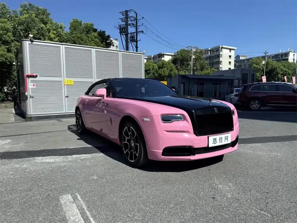 2018 Dawn 6.6T Black Badge — миниатюра 3