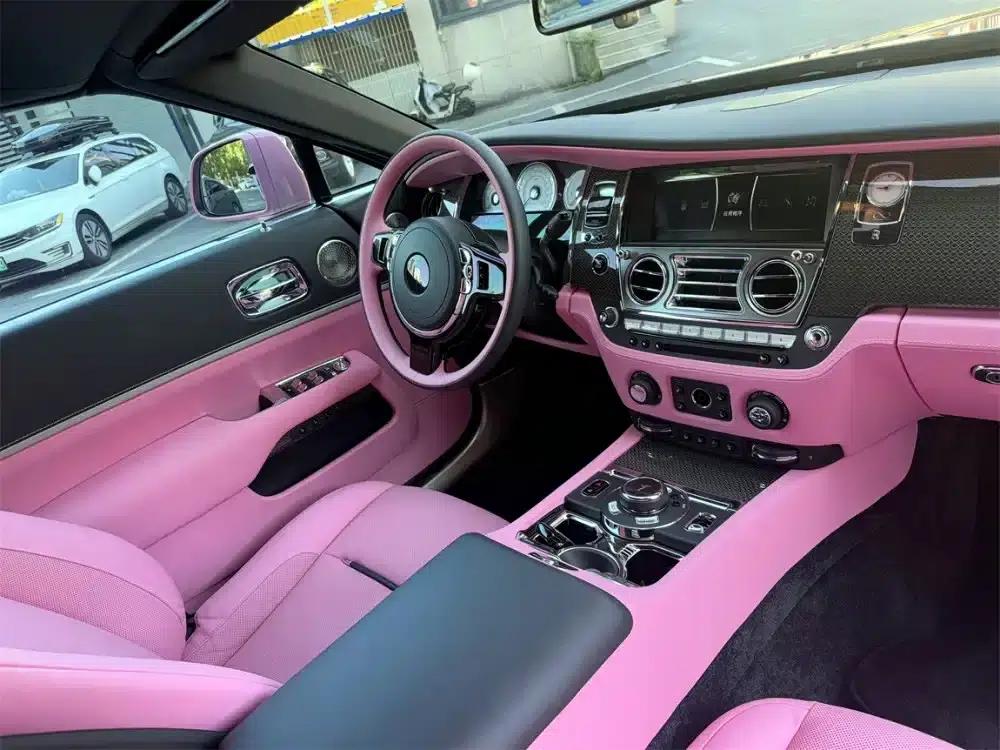 2018 Dawn 6.6T Black Badge — миниатюра 8