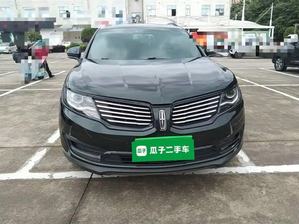 Lincoln MKX 2015 2.0T Two-Wheel Drive Premium Edition — миниатюра 3
